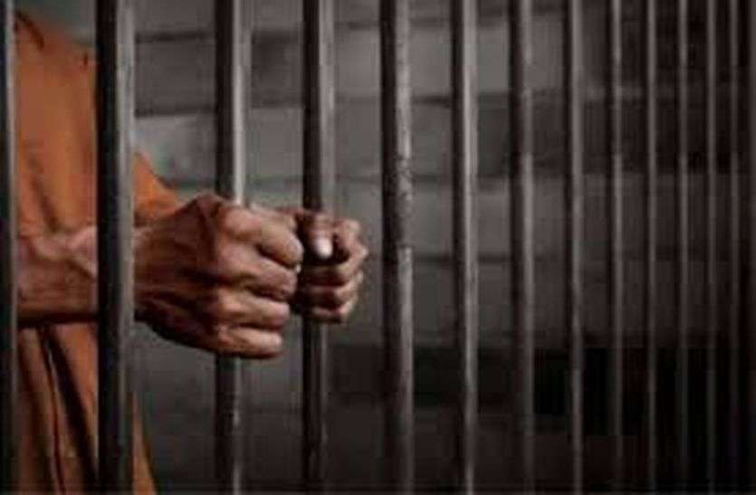 बलात्कार का एक नया केस, एक आरोपी गिरफ्तार, एक को दो दिन की पुलिस रिमांड बलात्कार का एक नया केस, एक आरोपी गिरफ्तार, एक को दो दिन की पुलिस रिमांड