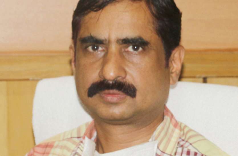 बाहर से आने वाले प्रवासी मजदूरों को कराएं संस्थागत क्वॉरंटीन बाहर से आने वाले प्रवासी मजदूरों को कराएं संस्थागत क्वॉरंटीन