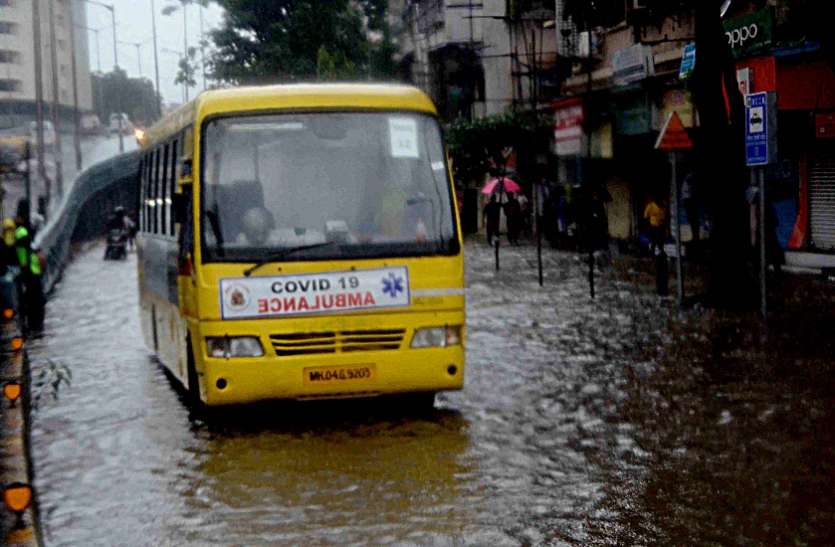 Mumbai News : मुंबई में 110 मिमी बारिश, नीचले क्षेत्रों में भर गया पानी Mumbai News : मुंबई में 110 मिमी बारिश, नीचले क्षेत्रों में भर गया पानी