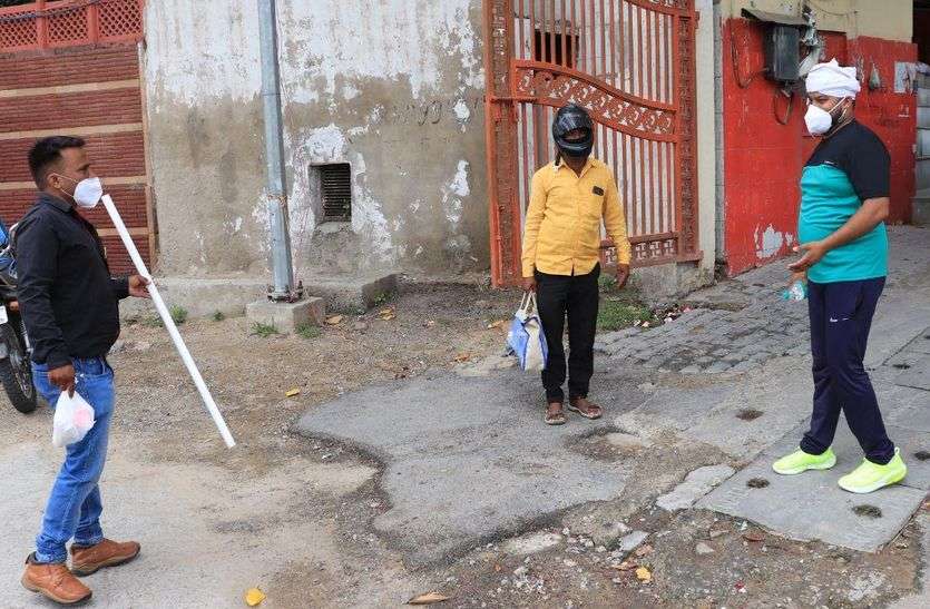 गैसचालित शवदाह मशीन का पाइप फटा, दो घंटे करना पड़ा इंतजार गैसचालित शवदाह मशीन का पाइप फटा, दो घंटे करना पड़ा इंतजार