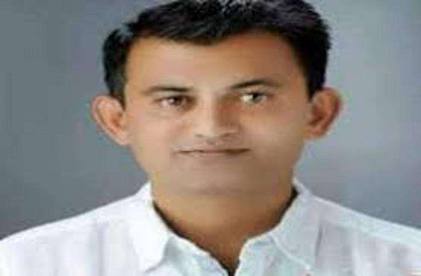 'प्लाज्मा बैंक बनें, प्लाज्मा थैरेपी को मिले प्रोत्साहन' 'प्लाज्मा बैंक बनें, प्लाज्मा थैरेपी को मिले प्रोत्साहन'