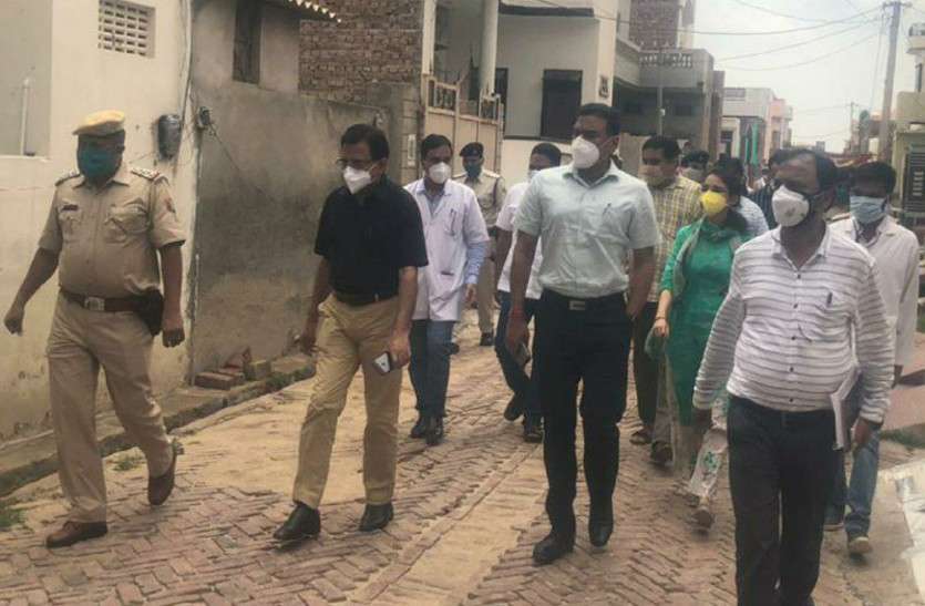 कलक्टर, एसपी और अन्य अधिकारी पहुंचे जैतसर कलक्टर, एसपी और अन्य अधिकारी पहुंचे जैतसर