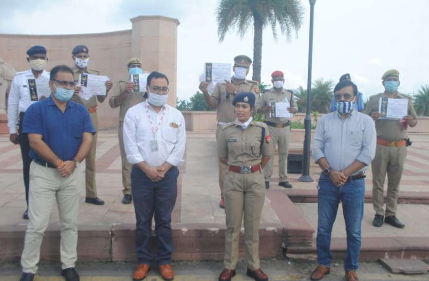 Traffic warrior week ट्रैफिक वॉरियर वीक का हुआ समापन
