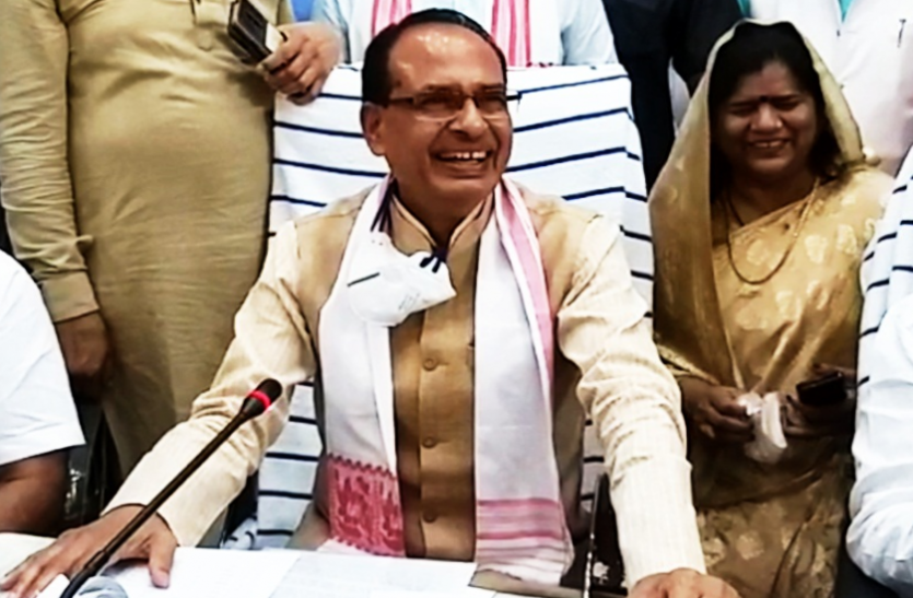 news सीएम शिवराज से बिना मास्क लगाए मिले थे कई मंत्री, बड़े खतरे की आशंका
