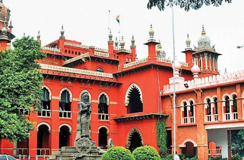 Madras HC directs Centre to form committee of TN officials मद्रास हाईकोर्ट : तमिलनाडु अधिकारियों को मेडिकल कोटा पैनल में शामिल करने का दिया निर्देश