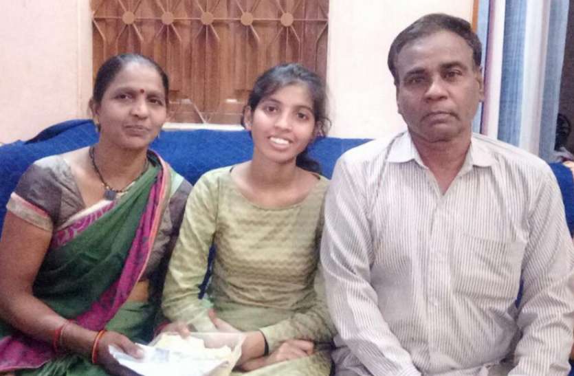 73.11% candidates passed MP Higher Higher Secondary Examination हायर सेकेंडरी परीक्षा परिणाम: टूटे सारे रिकॉर्ड, 73.11 प्रतिशत छात्र हुए उत्तीर्ण