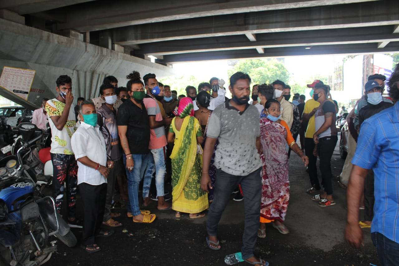 ATTACK : दो जनों ने धारदार हथियारों से मनपा के सफाई कर्मी पर किए दर्जनों वार