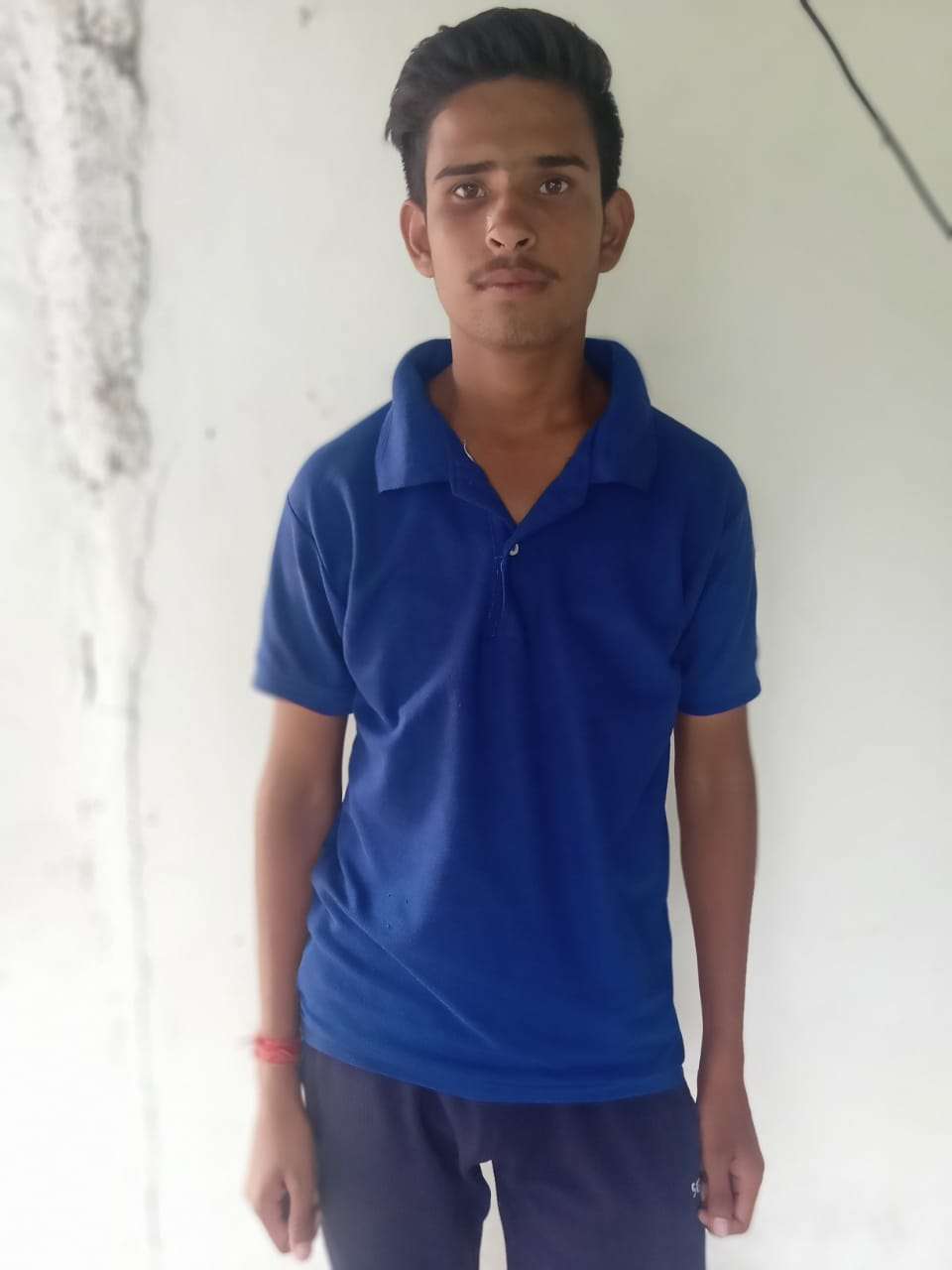 ऑटो चालक की बेटी ने प्रदेश की मेरिट में बनाया स्थान