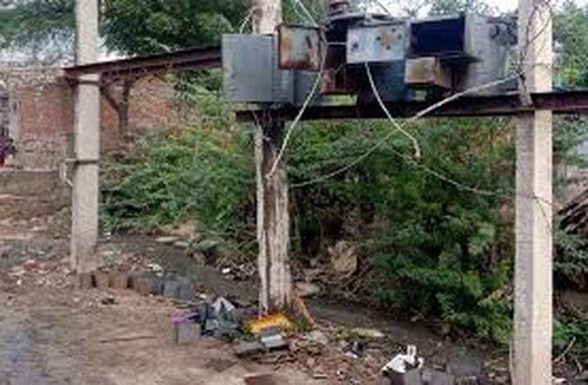 Transformer - इस क्षेत्रों में डीपी चोर सक्रिय Transformer - इस क्षेत्रों में डीपी चोर सक्रिय