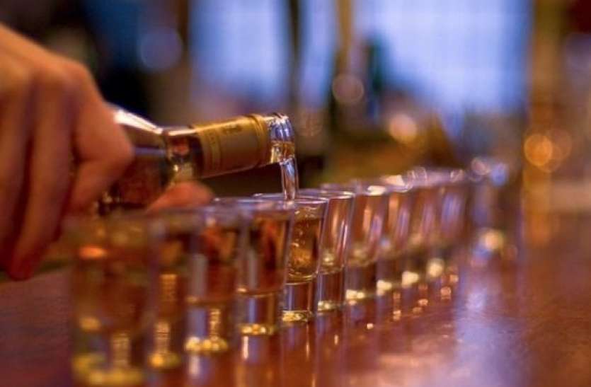 wine.jpeg याेगी सरकार का फैसला अब घर में निर्धारित सीमा से अधिक शराब रखने के लिए लेना होगा लाइसेंस