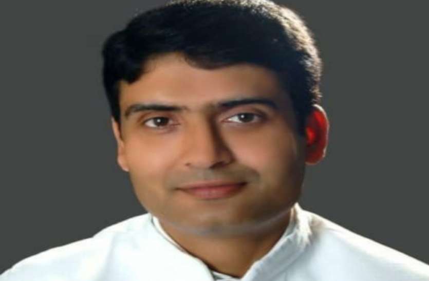 शिवराज के संपर्क में आए भाजपा नेताओं को कराएं 14 दिन क्वारंटाइन : कांग्रेस शिवराज के संपर्क में आए भाजपा नेताओं को कराएं 14 दिन क्वारंटाइन : कांग्रेस