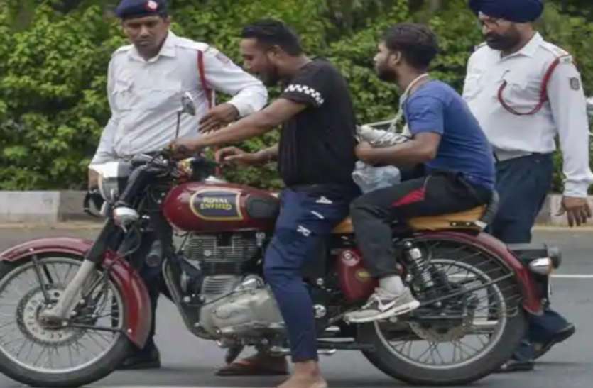 यूपी मोटर वाहन नियम और हुए सख्त, जरा सी गलती पर हो जाएगी जेब खाली यूपी मोटर वाहन नियम और हुए सख्त, जरा सी गलती पर हो जाएगी जेब खाली
