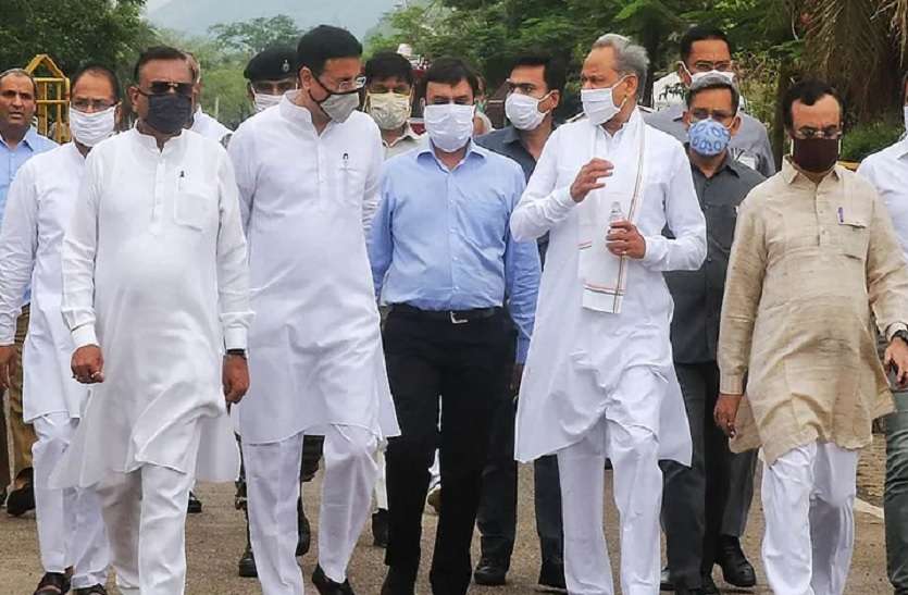 Minister and MLA from Ashok Gehlot Camp absconding, tweet viral गरमाई सियासत के बीच गहलोत खेमे के 6 मंत्री और 5 विधायक 'गायब'! जानें VIRAL खबर की सच्चाई