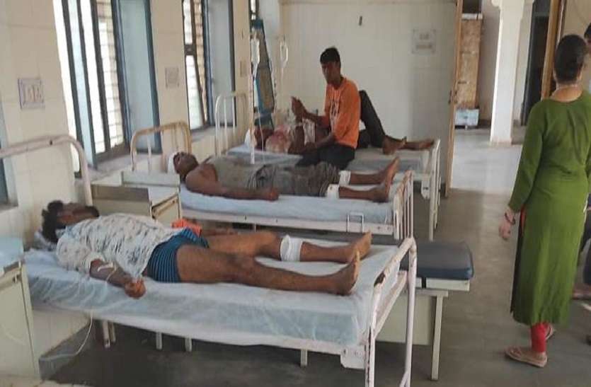 Commentary on social media, half a dozen injured, half a dozen injured सोशल मीडिया पर टिप्पणी नागवार गुजरी, संघर्ष में आधा दर्जन घायल