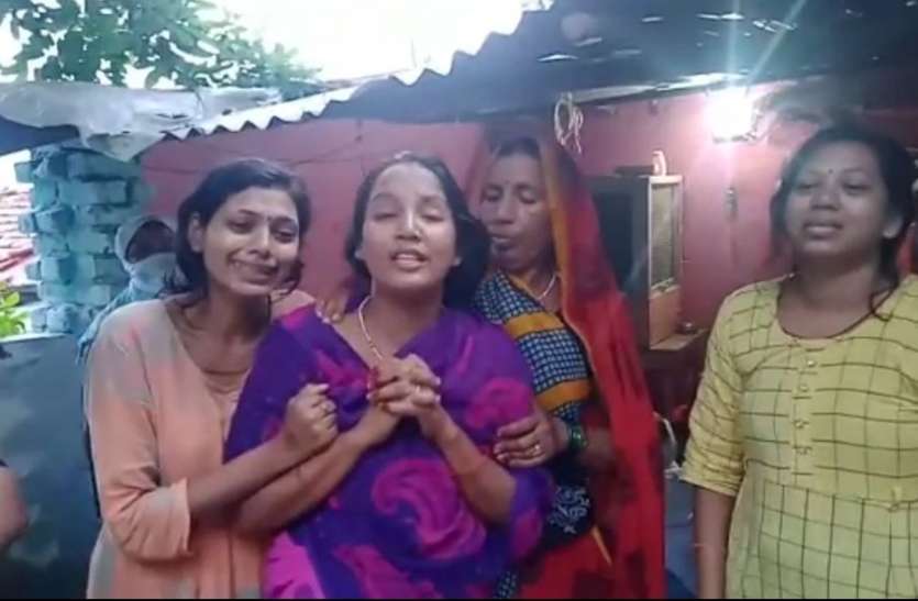 ऐसा भी कहीं होता है कि चौथी मंजिल से कोई कूद जाए और उसके शरीर पर खरोंच तक नहीं आए? ऐसा भी कहीं होता है कि चौथी मंजिल से कोई कूद जाए और उसके शरीर पर खरोंच तक नहीं आए?