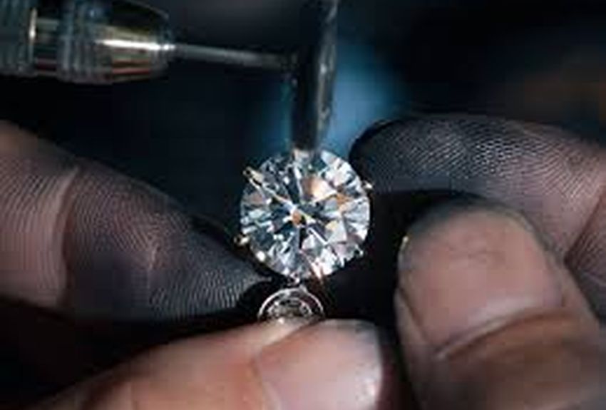 diamond glittering