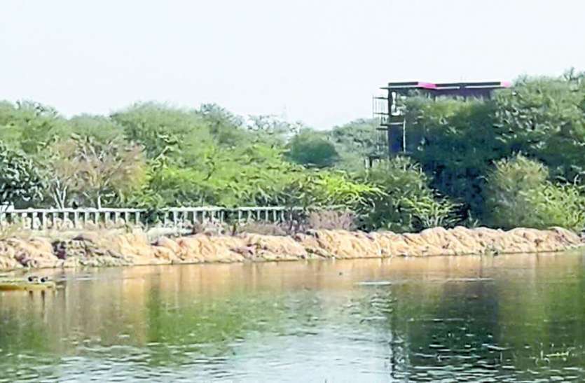 पिछोला झील पिछोला किनारे रिंग रोड का बचा कार्य संभव नहीं