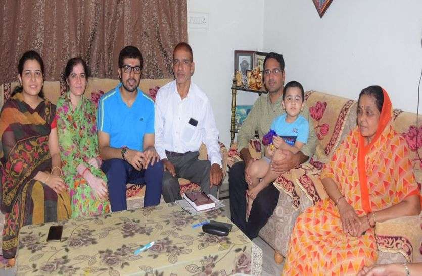 किशनगढ़ के आदित्य का आईएएस में चयन किशनगढ़ के आदित्य का आईएएस में चयन