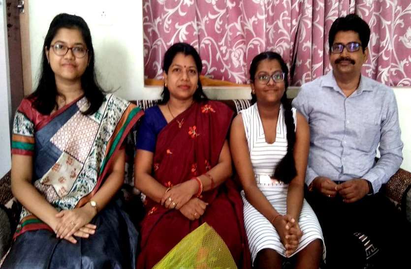 मात्र 22 साल की उम्र में IAS ऑफिसर बनी छत्तीसगढ़ की सिमी, पहले प्रयास में ही अपने इंटरव्यू से बोर्ड को कर दिया इंप्रेस