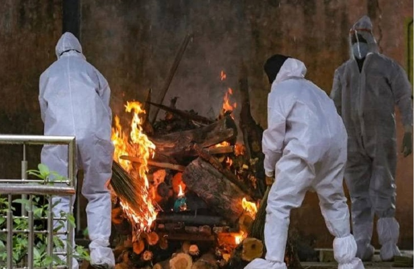 funeral of corona positive dead body (Symbolic photo)