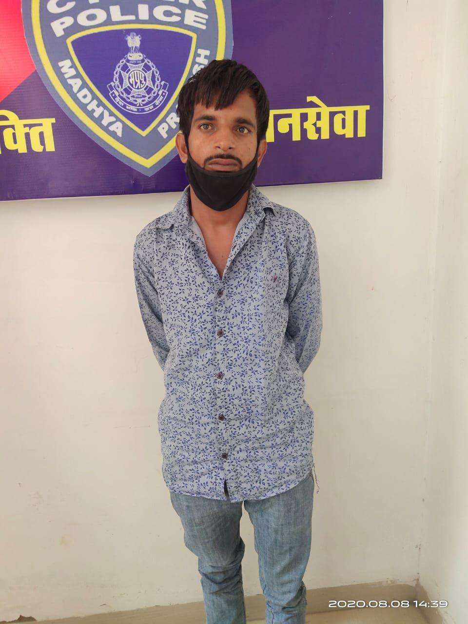 abhishek.jpg