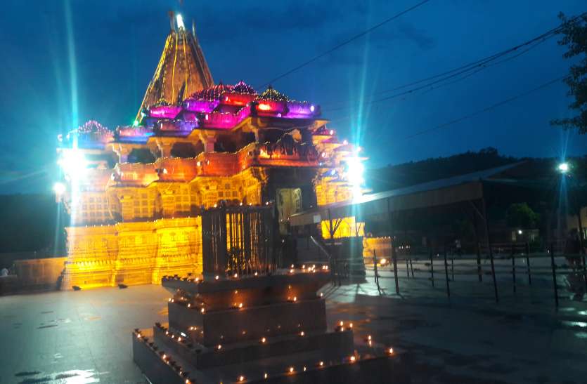 Gujarat: जन्माष्टमी पर शामलाजी मंदिर भक्तों के लिए खुला रहेगा, शोभायात्रा नहीं, जन्म व आरती के समय नहीं मिलेगा प्रवेश Gujarat: जन्माष्टमी पर शामलाजी मंदिर भक्तों के लिए खुला रहेगा, शोभायात्रा नहीं, जन्म व आरती के समय नहीं मिलेगा प्रवेश