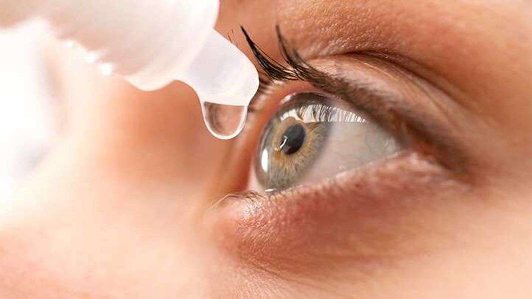 'वर्क फ्रॉम होम' में बढ़ी आंखों की 'ड्राइनैस', इन उपायों से पाएं निजात
