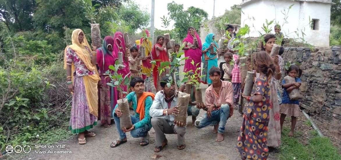 HARIT PRADESH ABHIYAN: नाम छोटा सा नानजी, काम वटवृक्ष के समान ऊंचा