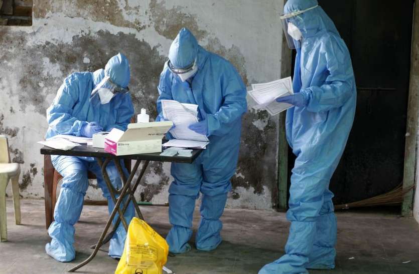 Coronavirus Good News: कोरोना के मामले में पहले नंबर पर रहे नोएडा में तेजी से सुधरे हालात, अब स्थिति कंट्रोल में