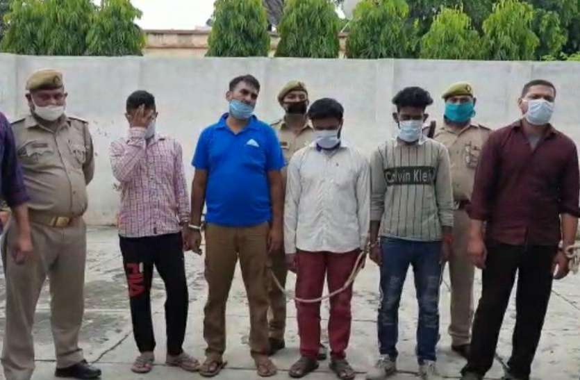police_1.jpg यूपी के सहारनपुर में नशीली दवाइयां बेचने वाले आठ गिरफ्तार, पंजाब से जुड़े हैं यूपी के तार