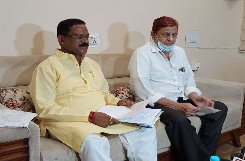cg_minister.jpg छत्तीसगढ़ के खाद्यमंत्री का बयान - धान खरीदी के लिए अंतिम निर्णय मंत्रिमंडल लेगी