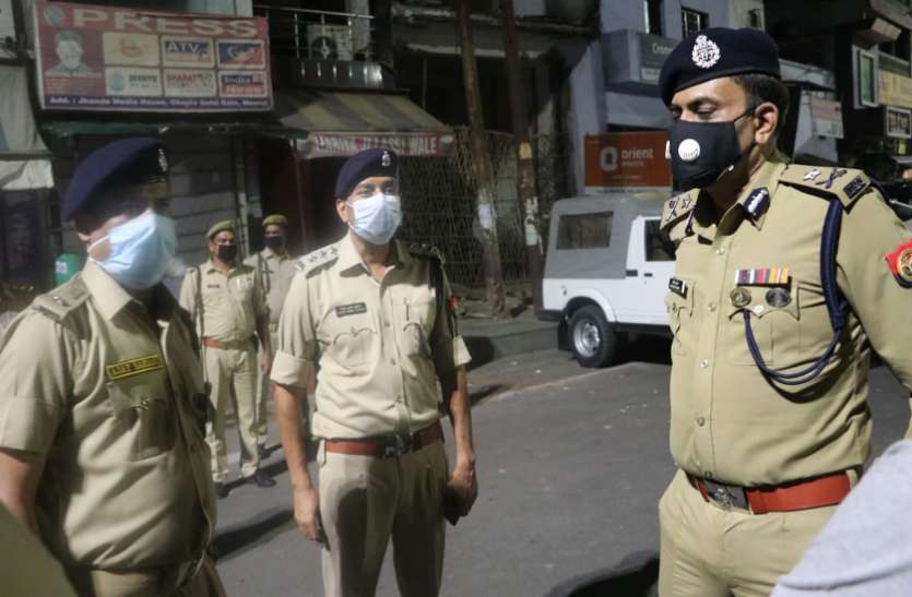 meerut2.jpg स्वतंत्रता दिवस सांप्रदायिक सौहार्द बिगाड़ने की साजिश, इन संवेदनशील जिलों में बढ़ाई सुरक्षा