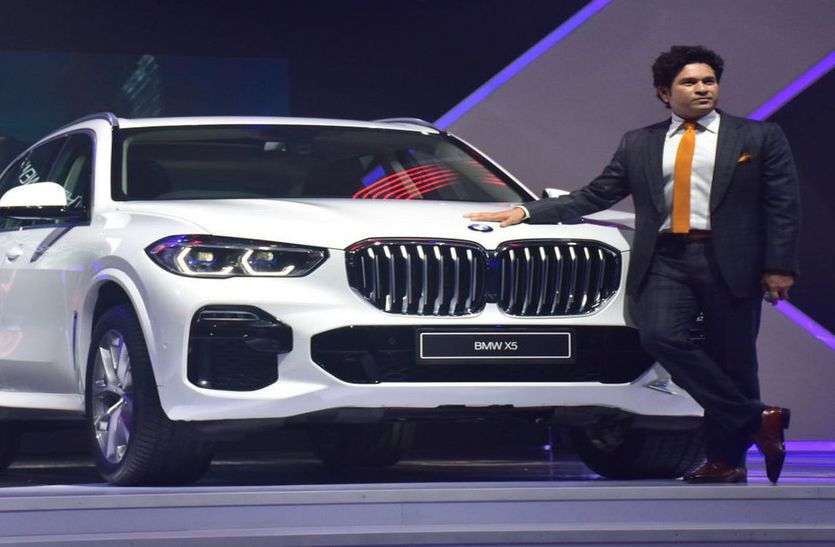 tendulkar_wants_maruti_800.jpg Sachin Tendulkar के गैराज में है दुनिया की बेशकीमती कारें, लेकिन पाना चाहते हैं Maruti-800