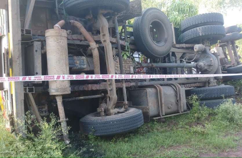 accident_1.jpg सुबह शहर में तो शाम को ग्रामीण क्षेत्रों में वाहन चलाना खतरनाक, इस डेथ ऑवर्स में होते हैं सबसे अधिक एक्सीडेंट
