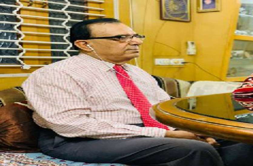 Ahmedabad News : कोरोना का 90 प्रतिशत असर फेफड़ों पर : डॉ. रावल Ahmedabad News : कोरोना का 90 प्रतिशत असर फेफड़ों पर : डॉ. रावल