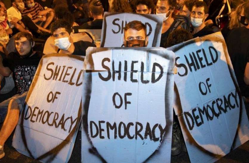 israel Israel: बेंजामिन नेतन्याहू को PM पद से हटाने की मांग, प्रदर्शनकारियों ने घर के बाहर ढेरा डाला