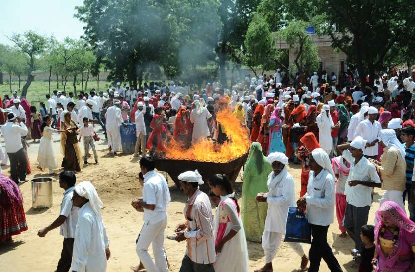 इस बार 28 अगस्त को नहीं भरेगा खेजड़ली मेला इस बार 28 अगस्त को नहीं भरेगा खेजड़ली मेला