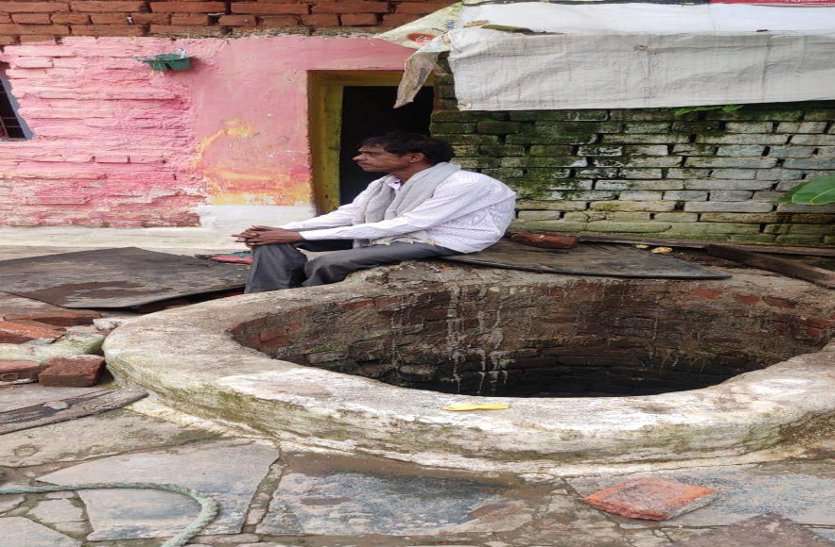 भिलाई: आंगन में खेल रही 14 माह की बच्ची कुएं में गिरी, बेटी की लाश देखकर बेसुध हुई मां