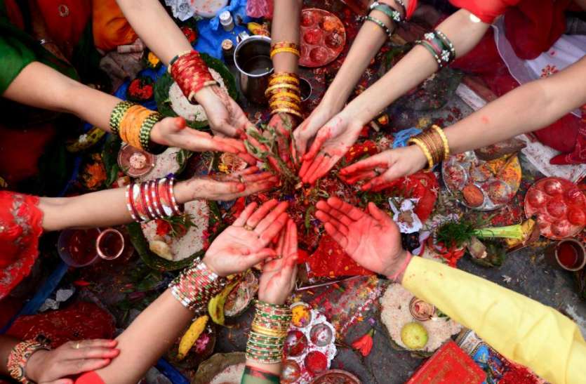 Rishi Panchami Vrat Vidhi, Puja Muhoort Mahatav Rishi Panchami Vrat 2020 : यह दोष दूर करने के लिए व्रत रखती हैं महिलाएं