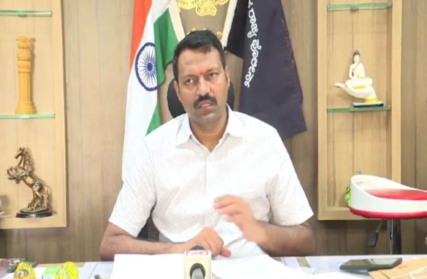 sp.jpg कांस्टेबल का पाकिस्तान प्रेम हुआ उजागर, विभागीय जांच के आदेश
