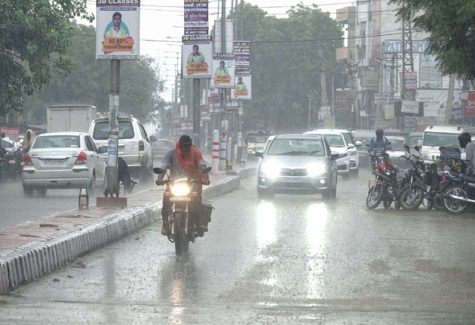 दौसा: बार-बार बरसते रहे बादल, झमाझम बारिश का इंतजार