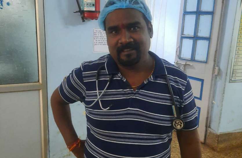 जिले में आज 34 कोरोना से संक्रमित, 3 ने तोड़ा दम, अब 998 एक्टिव केस, 168 को किया डिस्चार्ज Corona news update जिले में आज 34 कोरोना से संक्रमित, 3 ने तोड़ा दम, अब 998 एक्टिव केस, 168 डिस्चार्ज