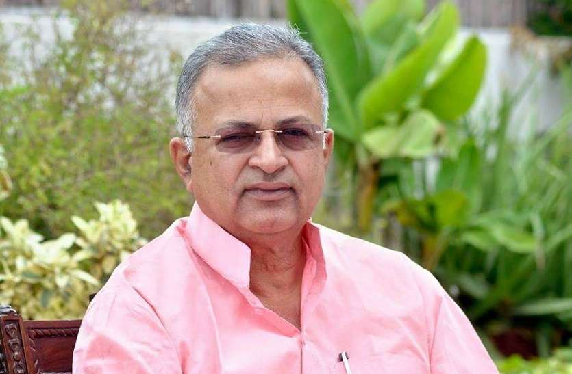 1_1.jpg राजस्थान: विधानसभा सत्र को इस सीनीयर BJP MLA ने बता डाला खानापूर्ति, जानें क्या दी वजह?