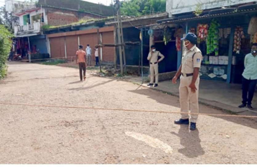 Corona: Increased administration, police shut down traffic Corona : बढ़ी प्रशासन की मुस्तैदी, पुलिस ने बंद किया आवागमन