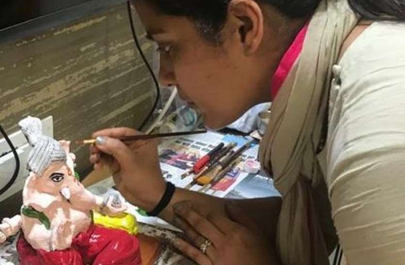GANPATI MAHOTSAV: माटी के गणेश को देंगे आज भावभीनी विदाई GANPATI MAHOTSAV: माटी के गणेश को देंगे आज भावभीनी विदाई