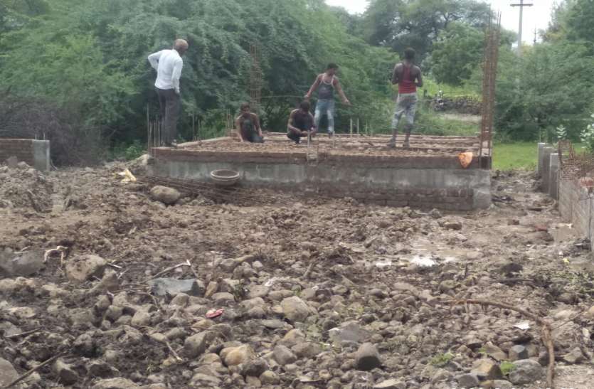 जिले में 3 विद्युत ग्रिड तीन माह के भीतर जल्द होंगे तैयार जिले में 3 विद्युत ग्रिड तीन माह के भीतर जल्द होंगे तैयार