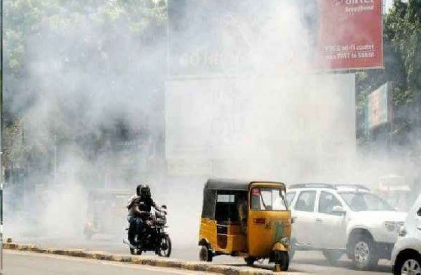 यूपी के 15 शहरों में प्रदूषण रोकने को लग सकती हैं यह पाबंदियां, यूपीपीसीबी ने तैयार किया प्लान यूपी के 15 शहरों में प्रदूषण रोकने को लग सकती हैं यह पाबंदियां, यूपीपीसीबी ने तैयार किया प्लान