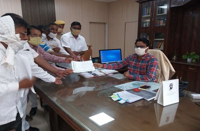भरतपुर नगर निगम बना राजनीति का अखाड़ा भरतपुर नगर निगम बना राजनीति का अखाड़ा