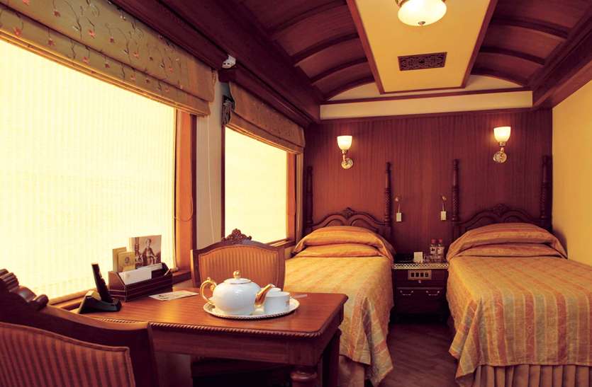 maharaja_express_train_04.jpg