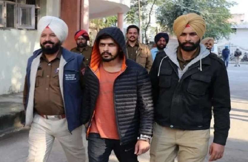 मौत का खौफ दुर्दान्त अपराधियों को भी बना देता है भीगी बिल्ली मौत का खौफ दुर्दान्त अपराधियों को भी बना देता है भीगी बिल्ली